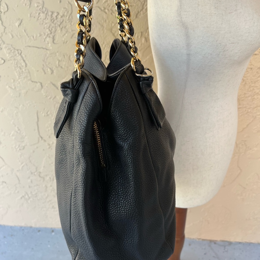 Tory Burch Black Leather Shoulder Bag - Picture 4 of 12